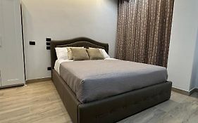 Le Chic Rooms